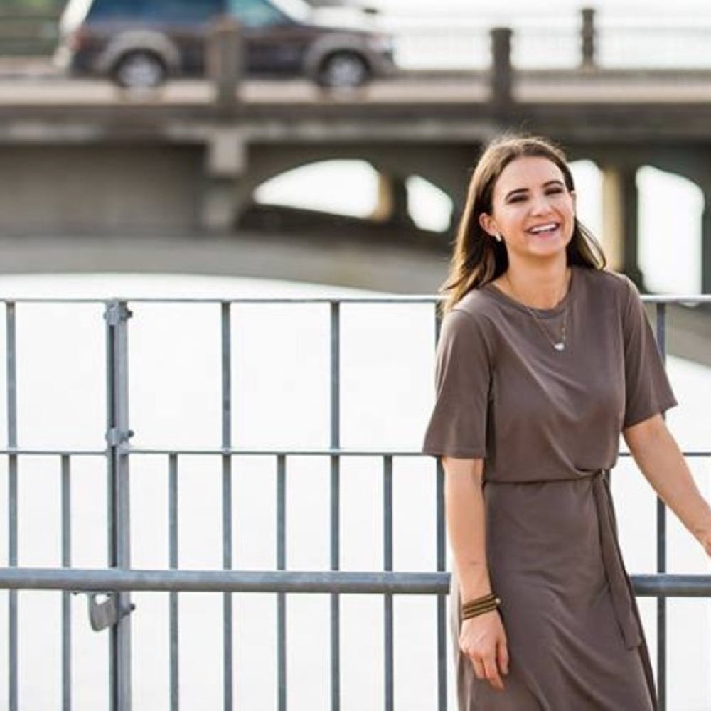 Meet your Posher, Halie